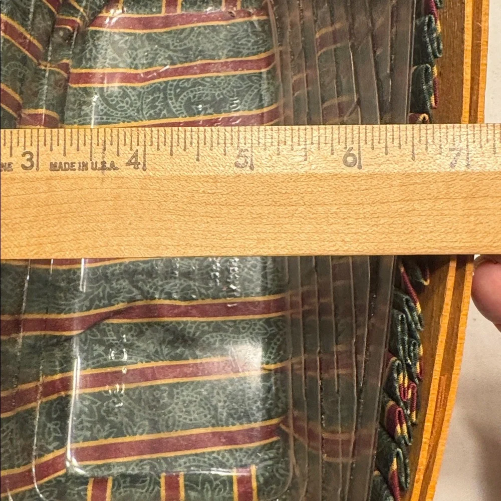Longaberger Handwoven Holiday sleigh basket.  1997